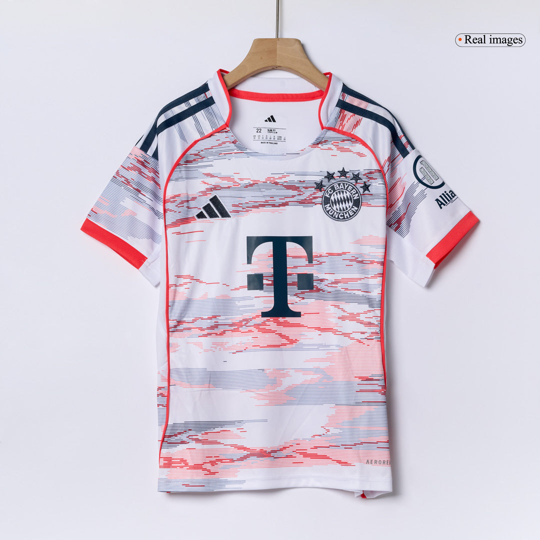 Bayern Munich Extérieur Maillot Kit 2025/26 Enfant Blanc