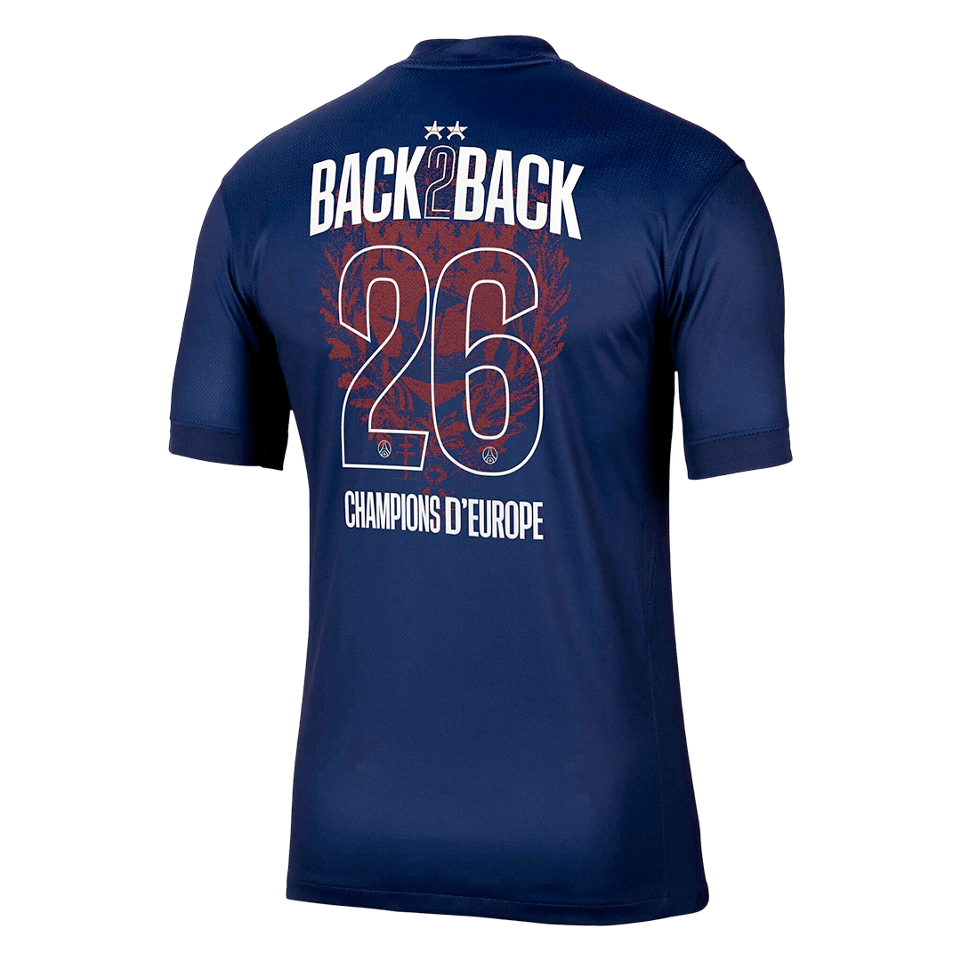 Champions of Europe #26 Les Parisiens Domicile Maillot 2025/26 Bleu marine - Super